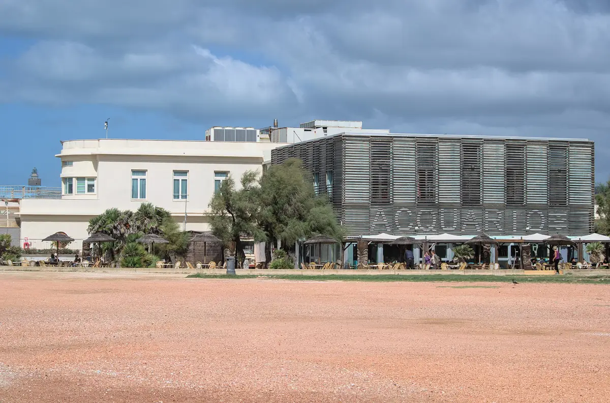 Edificio dell'Acquario comunale Diacinto Cestoni visto dall'esterno